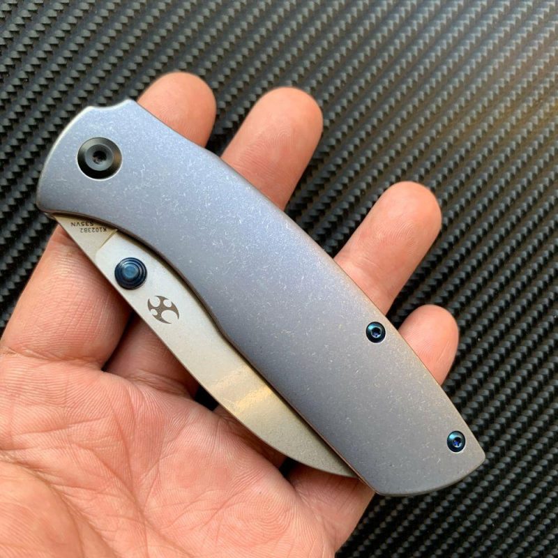 Convict K1023B2 CPM-S35VN Blade Blue Anodized Titanium Handle Handle with Sheepdog Knives Design Blue | Folding Pocket Knives