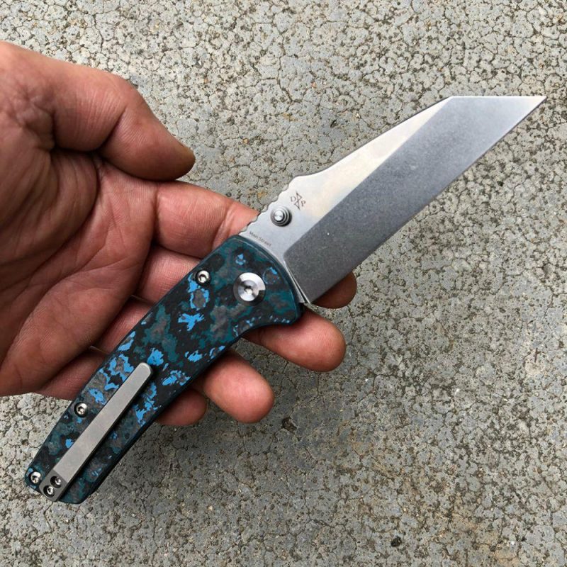 Main Street T1015A5 Pocket Knives M390 Wharncliffe Fat Carbon "Arctic Storm" Handle Blue Black | Folding Pocket Knives