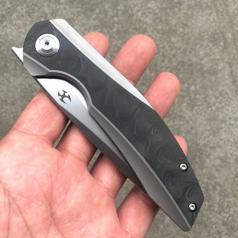 Mini Accipiter K2007A2 Front Flipper with Titanium Handle Carbon Fiber Inlay S35VN Blade Black | Folding Pocket Knives