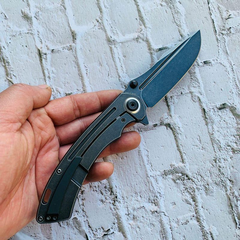 Pretatout K1032A1 Black Anodized Titanium Handle Black TiCn Cotaed CPM-S35VN with Kmaxrom Design | Folding Pocket Knives