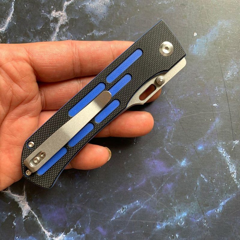 Reedus T1041A4 Stonewashed 154CM Blade Black and Blue G10 Handle with D.O.C.K. Design Black And Blue | Folding Pocket Knives