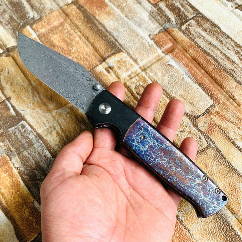 Shikari K1027A8 Rose Pattern Damascus Blade Black Anodized Titanium Bolster + Lightning Strike Anodized Titanium Inlay Handle with Morgan Koens Dessign | Folding Pocket Knives